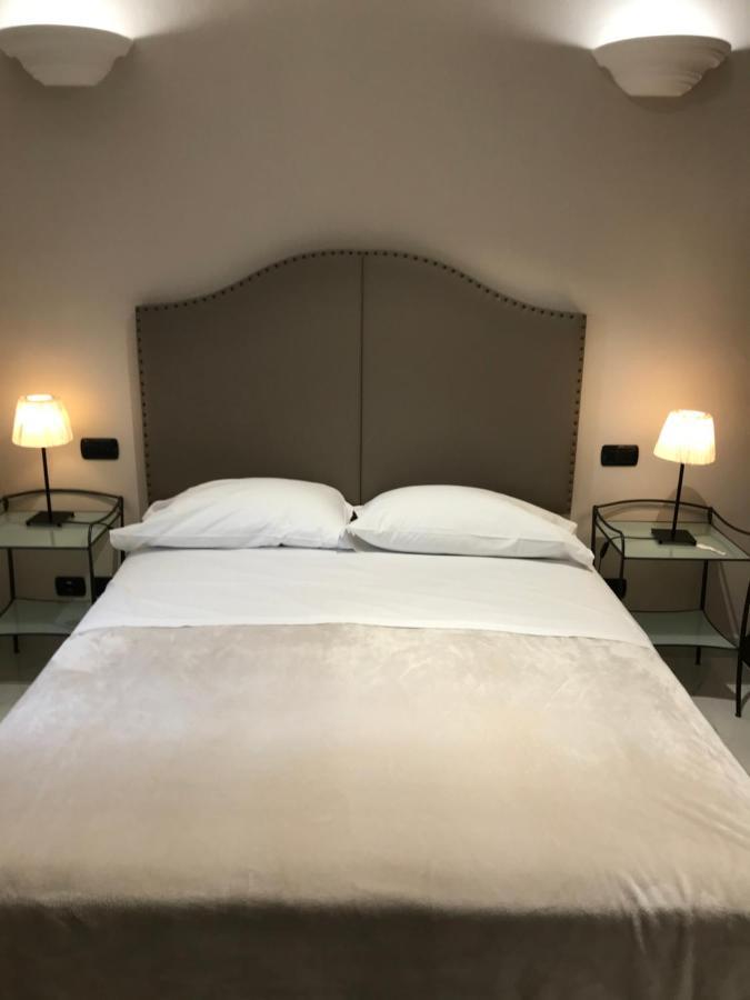 Hotel Paola Алтопасчио Экстерьер фото